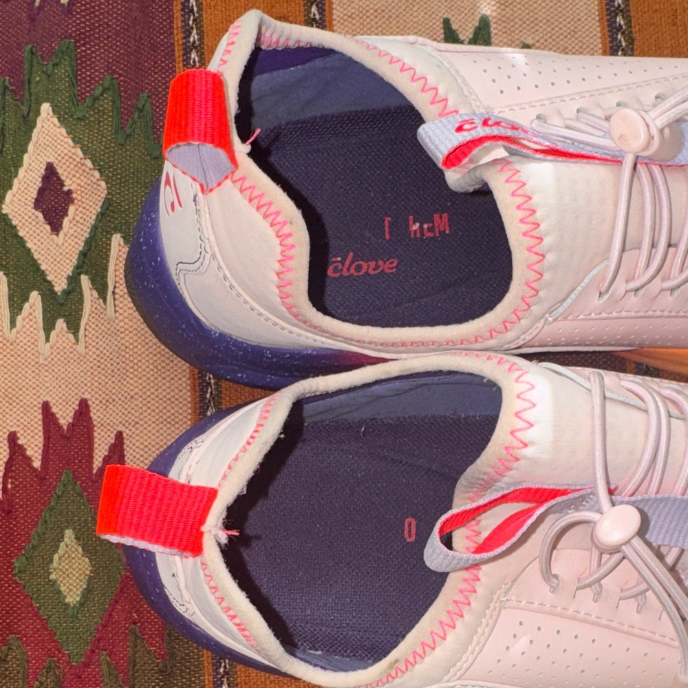 Clove Lt  Pink Nursing/Healthcare/Work Shoes W-9   M-7.5 Preowned Excellent Cond - Picture 5 of 9